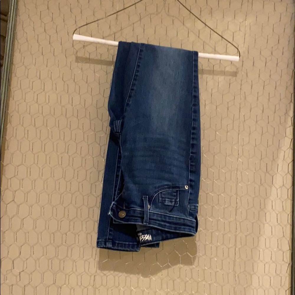 Dark blue skinny jeans!